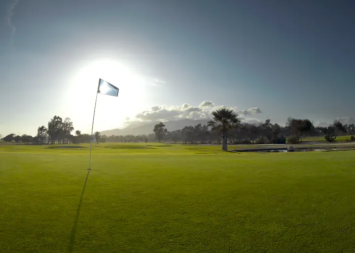 מלון De Golf מאלגה