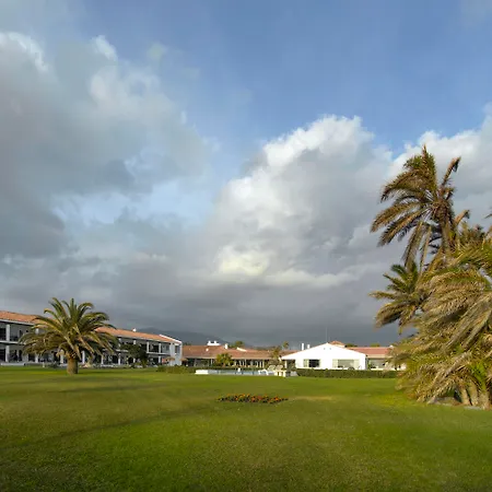 De Golf Hotel