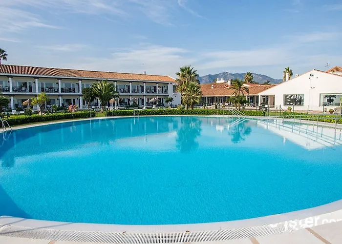 De Golf Hotel 4*